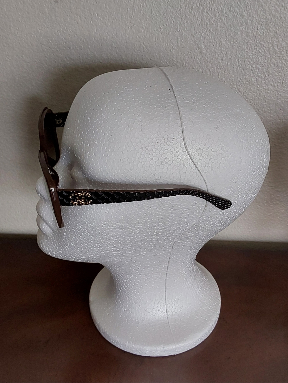 Authentic Chanel 9173 Quilted Brown & Gold CC Logo Women's Sunglasses 58-20-142 - Picture 8 of 10